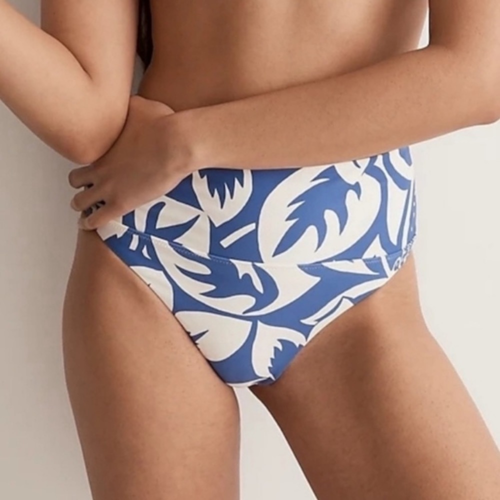 NWT Madewell Second Wave High Waisted Cheeky Bikini Bottoms. Size Large